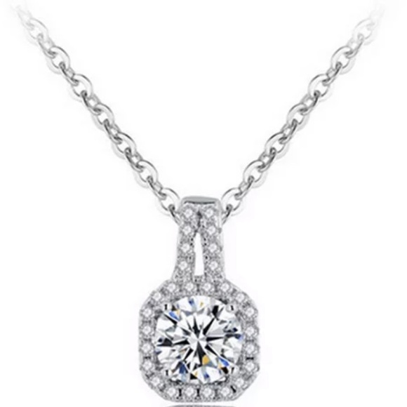 New Women’s 925 Silver Beautiful Romantic Diamond Square Necklace - Picture 4 of 4